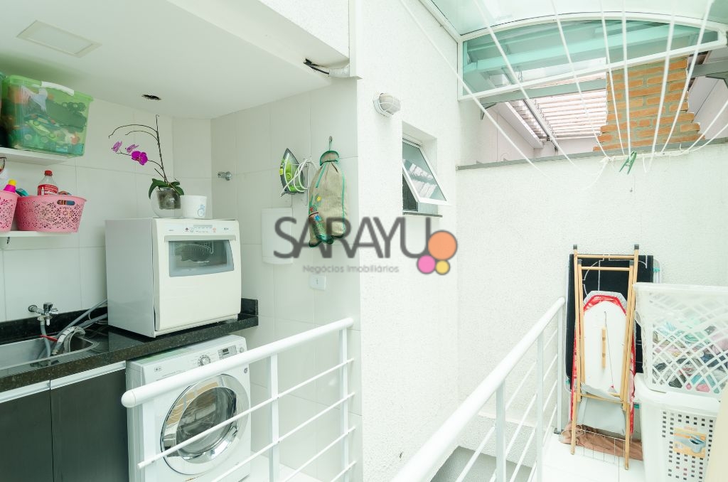 Casa em condomínio Vila Mascote 3 dormitórios e 3 vagas de garagem