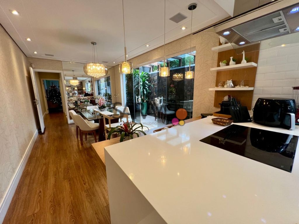 Vende-se Sobrado reformado Vila Mascote
