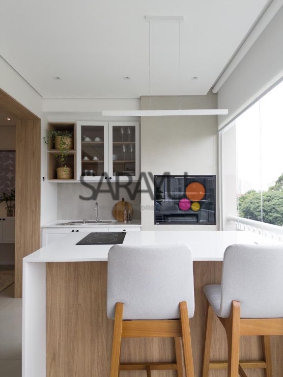 Vende-se apartamento 154 m², 3 suítes decorado