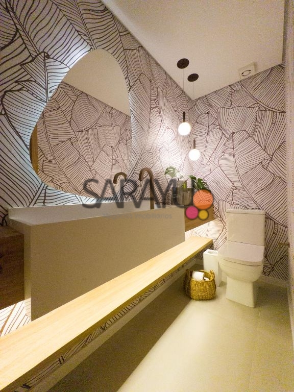Vende-se apartamento 154 m², 3 suítes decorado