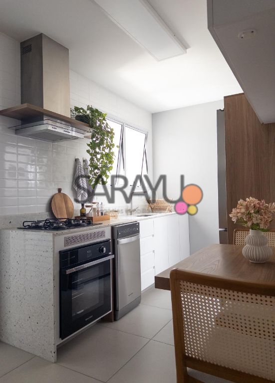 Vende-se apartamento 154 m², 3 suítes decorado