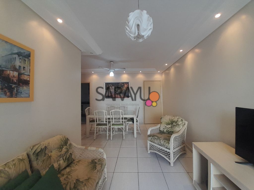 Apartamento Padrão de 03 dormitórios para locação anual na Praia da Enseada.