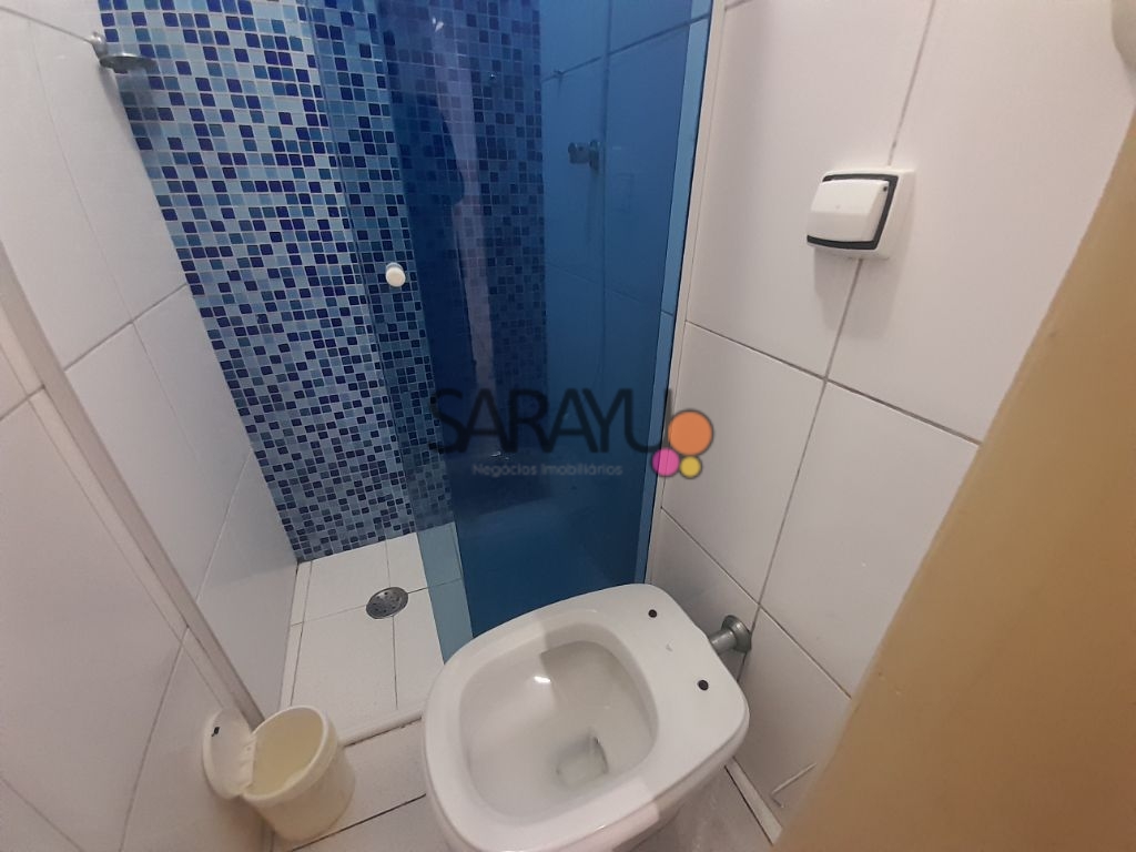 Apartamento Padrão de 03 dormitórios para locação anual na Praia da Enseada.