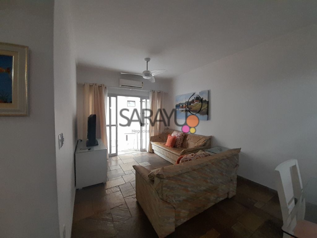 Apartamento Padrão de 03 dormitórios para locação anual na Praia da Enseada.