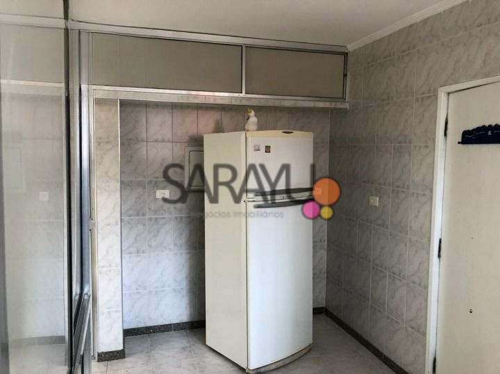 Apartamento de 4 dormitórios para locação anual na Praia das Pitangueiras