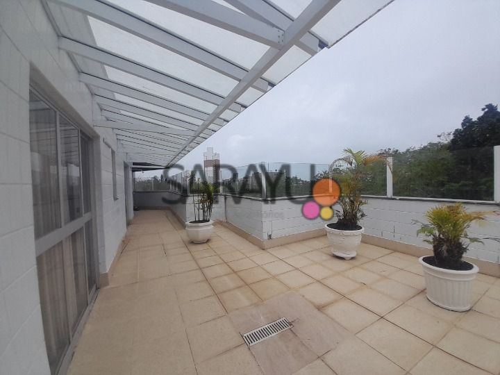 Apartamento cobertura com 03 dormitórios para locação anual 