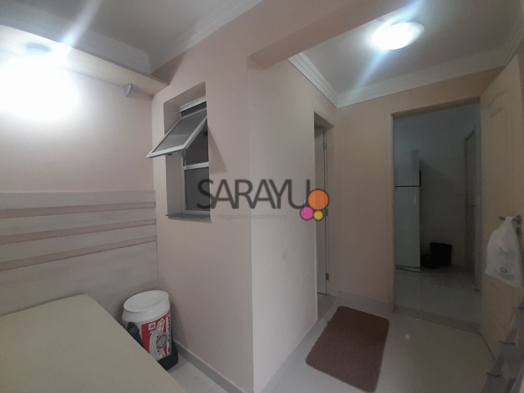 Apartamento Cobertura com 03 dormitórios para locação anual na Praia da Enseada.