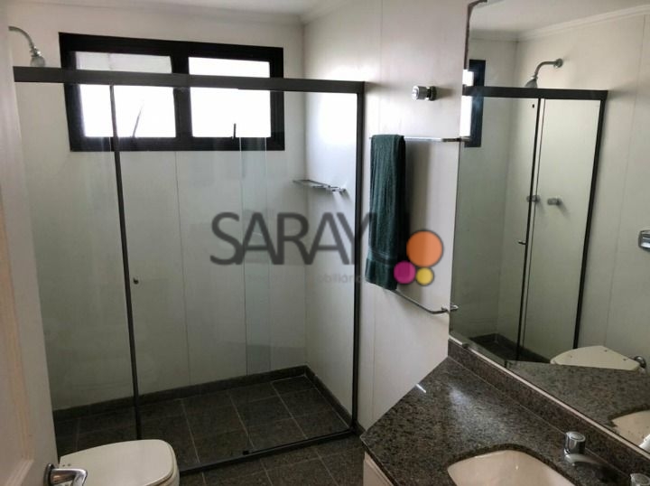 Apartamento Padrão de 04 dormitórios para locação anual nas Pitangueiras.