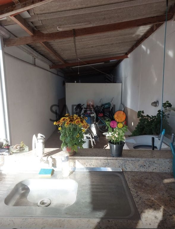 Casa sobrado com piscina a venda santa rosa R$ 650.000,00