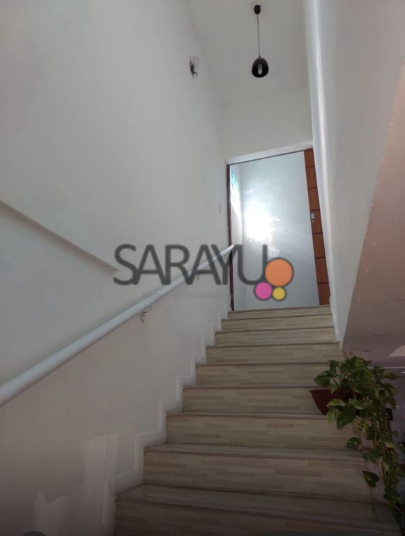 Casa sobrado com piscina a venda santa rosa R$ 650.000,00