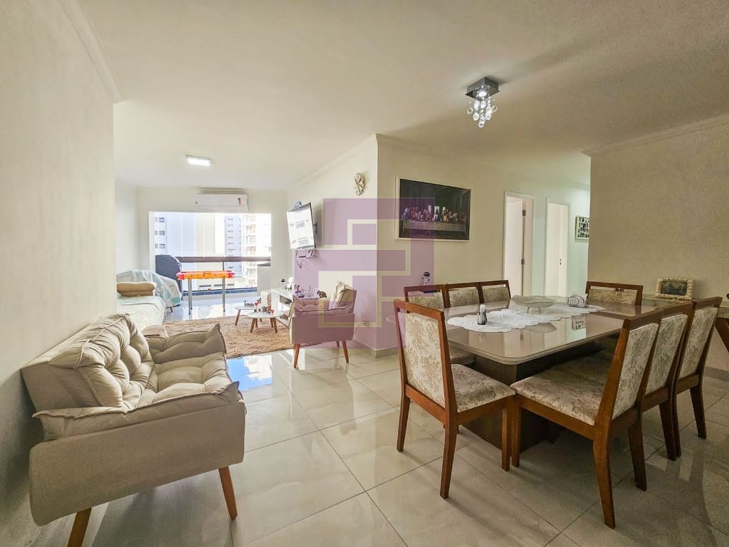 Apartamento para Venda em Guarujá / SP no bairro Pitangueiras