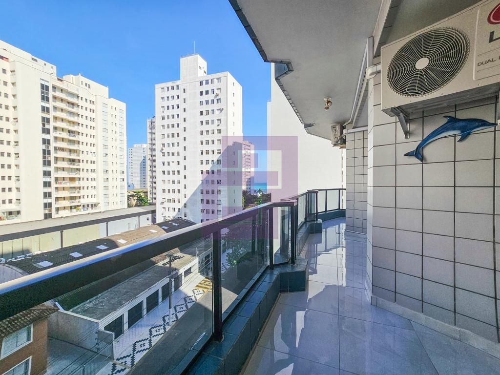 Apartamento para Venda em Guarujá / SP no bairro Pitangueiras