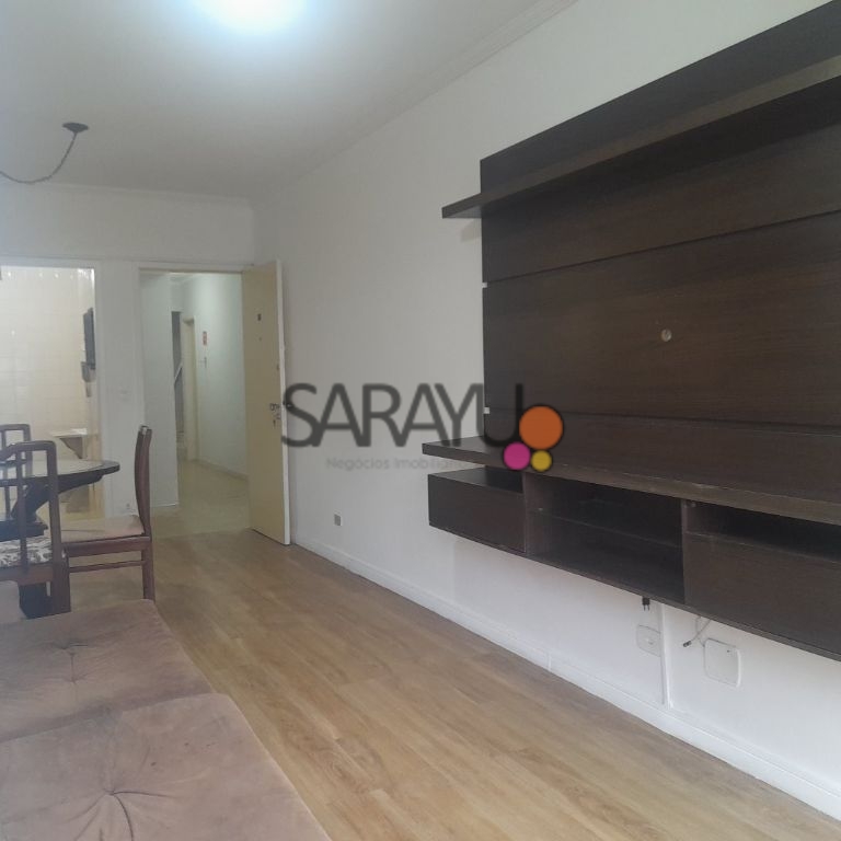 Apartamento Padrão de 03 dormitórios para locação anual na Praia da Enseada.