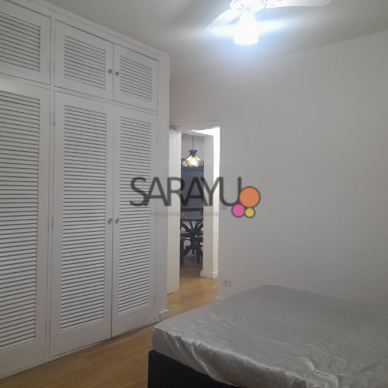 Apartamento Padrão de 03 dormitórios para locação anual na Praia da Enseada.