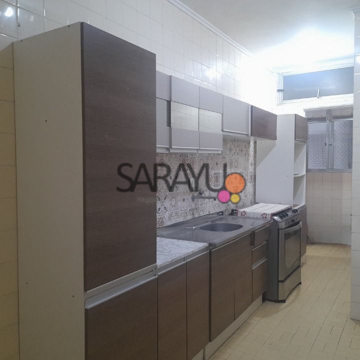 Apartamento Padrão de 03 dormitórios para locação anual na Praia da Enseada.