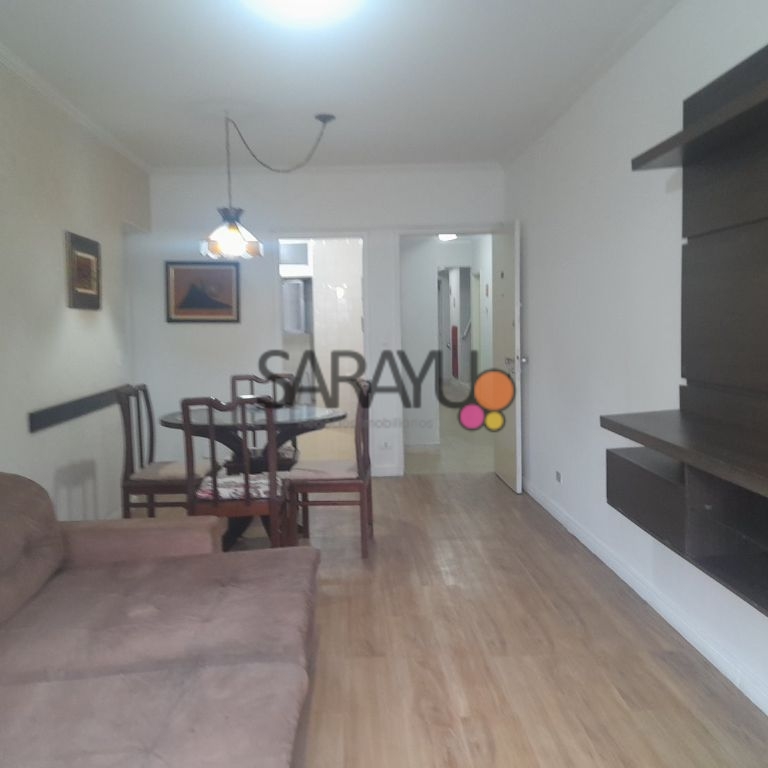 Apartamento Padrão de 03 dormitórios para locação anual na Praia da Enseada.