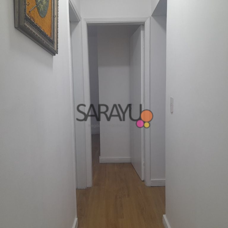 Apartamento Padrão de 03 dormitórios para locação anual na Praia da Enseada.