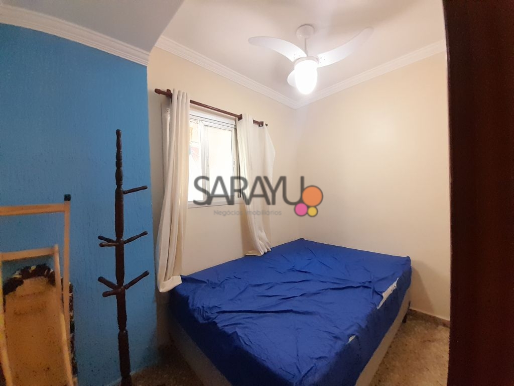Apartamento Padrão de 03 dormitórios para locação anual na Praia da Enseada.