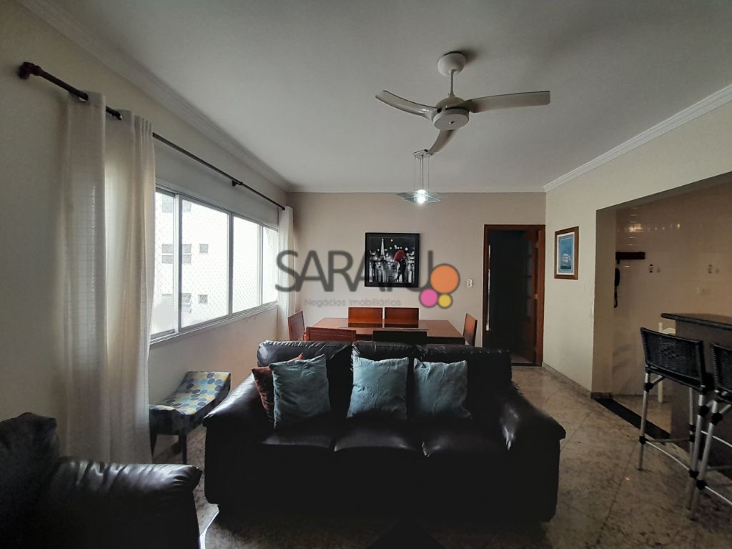 Apartamento Padrão de 03 dormitórios para locação anual na Praia da Enseada.