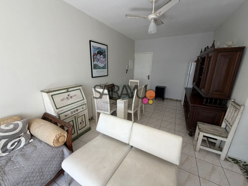 Apartamento padrão de 01 dormitório para locação anual nas p