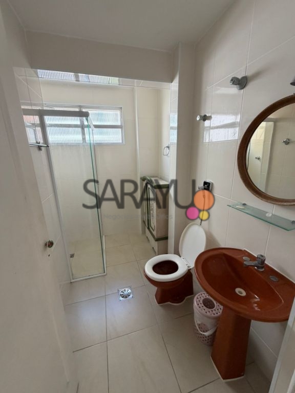 Apartamento padrão de 01 dormitório para locação anual nas p