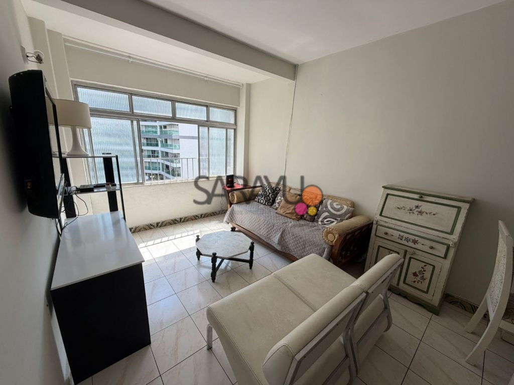Apartamento padrão de 01 dormitório para locação anual nas p