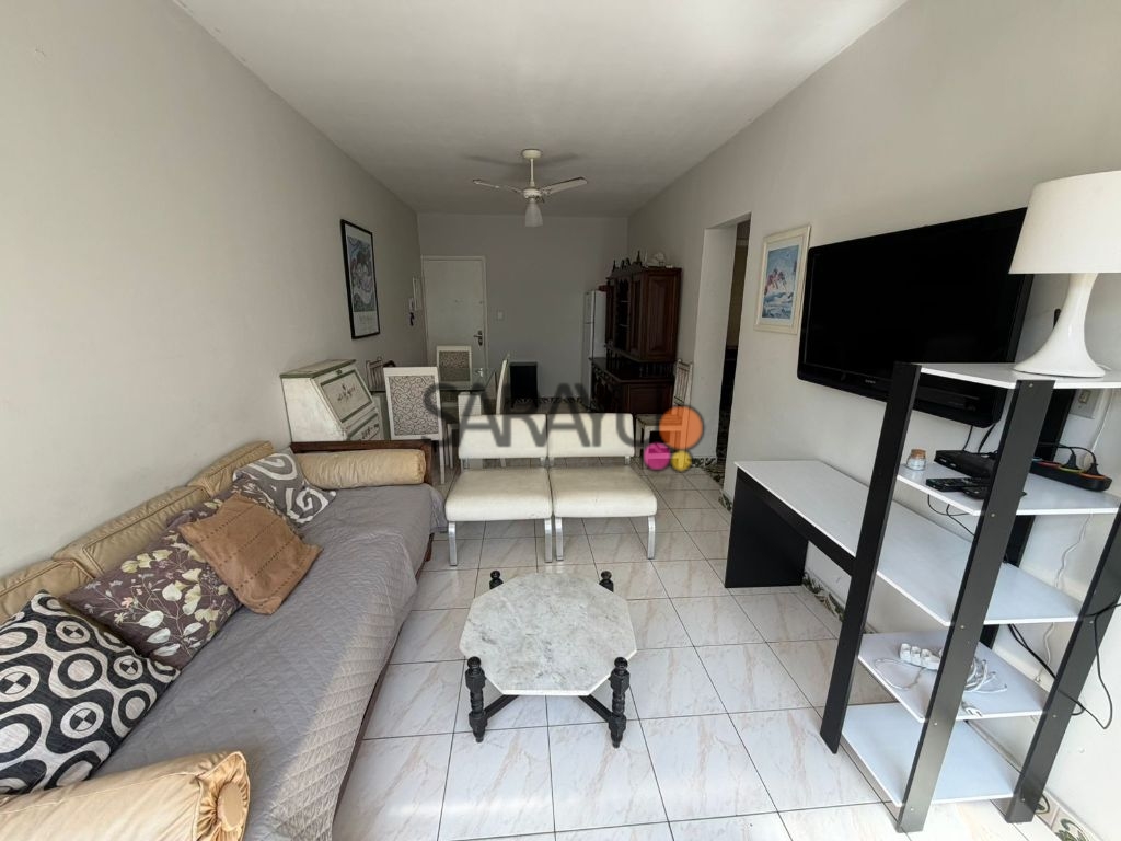Apartamento padrão de 01 dormitório para locação anual nas p