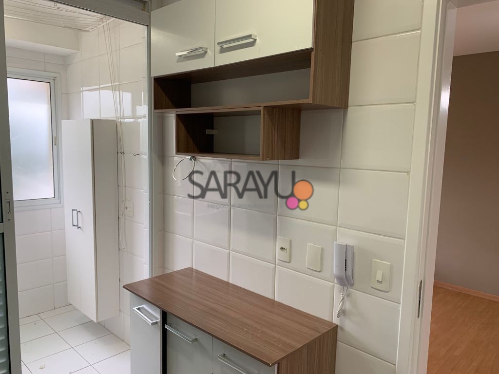 Moema com varanda gourmet, prox metro!!!