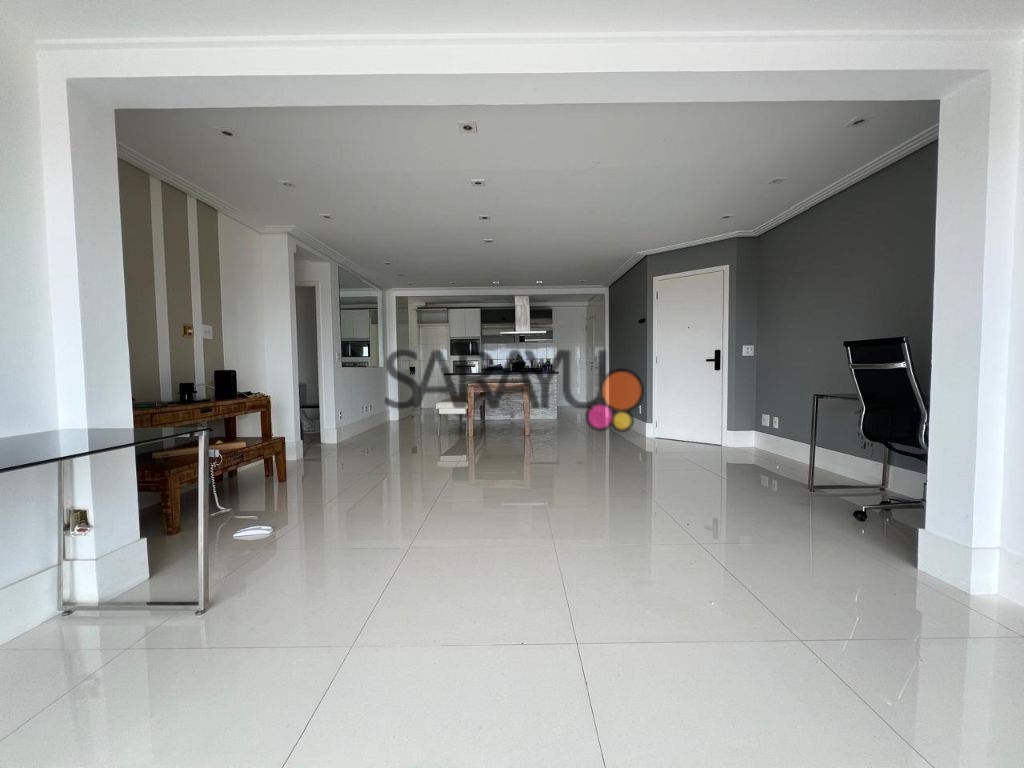 Apartamento varanda gourmet andar alto 110m²
