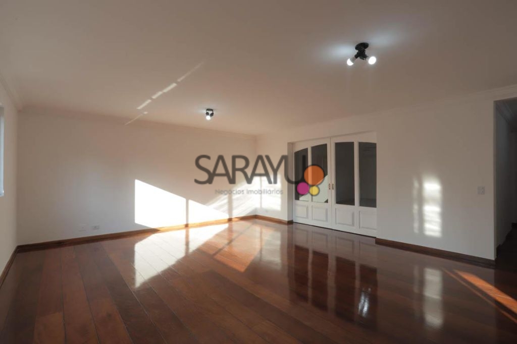 Apartamento Alto Padrão 240m² para Alugar no Itaim Bibi, SP