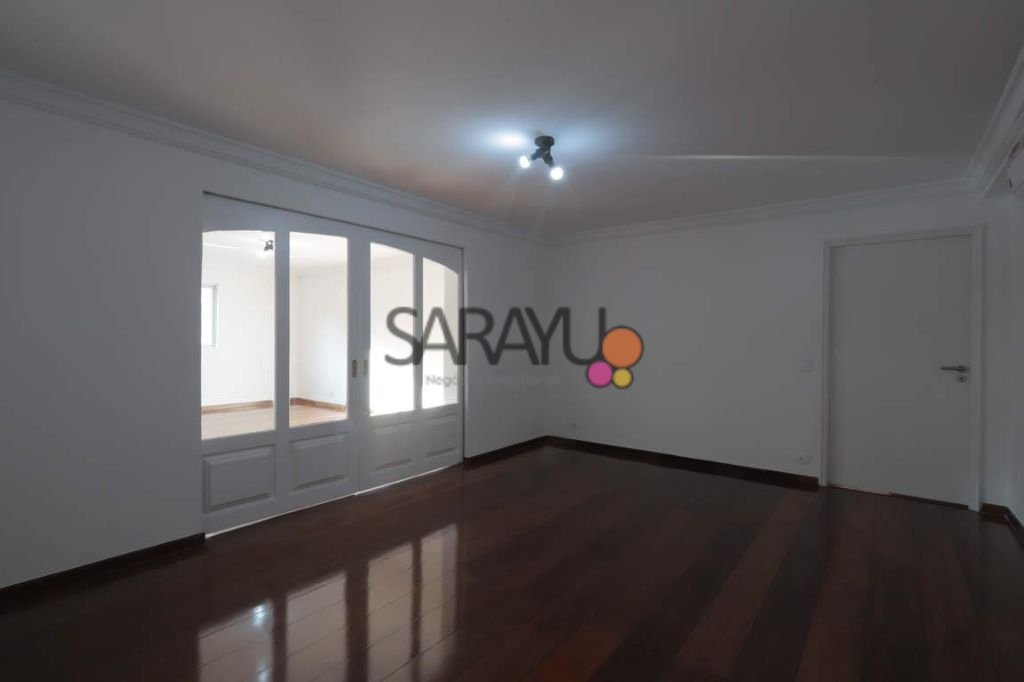 Apartamento Alto Padrão 240m² para Alugar no Itaim Bibi, SP