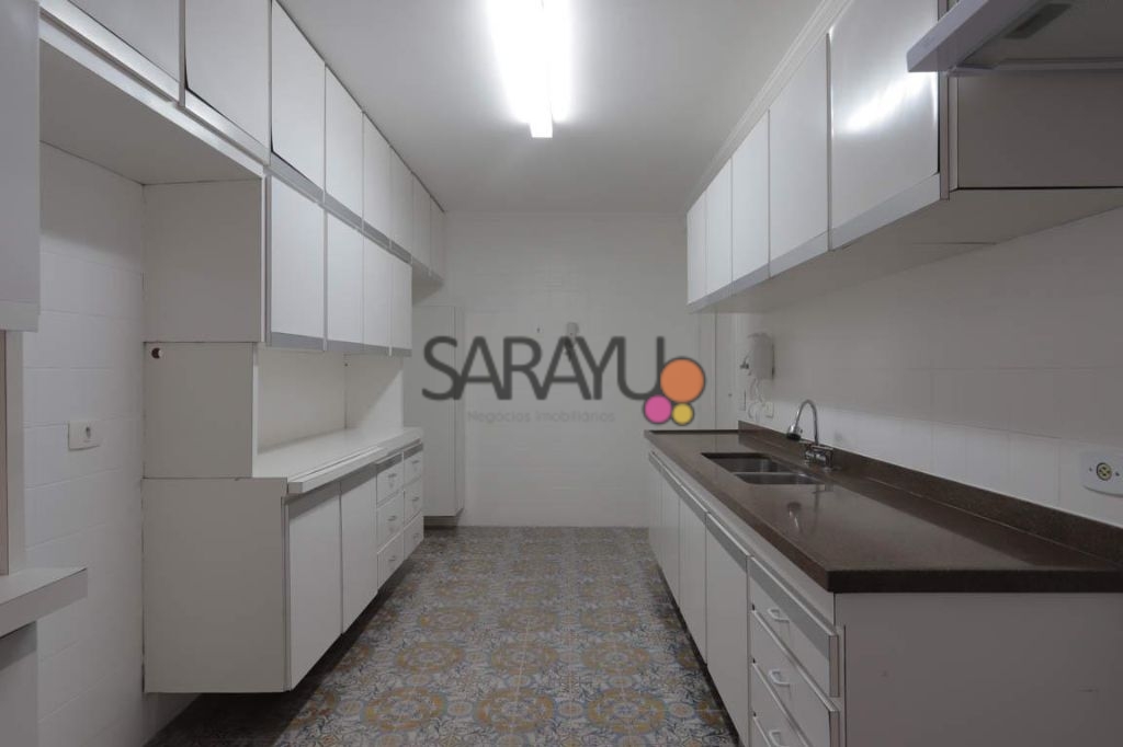 Apartamento Alto Padrão 240m² para Alugar no Itaim Bibi, SP