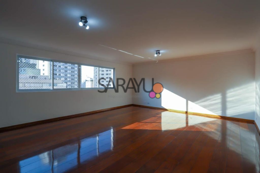 Apartamento Alto Padrão 240m² para Alugar no Itaim Bibi, SP