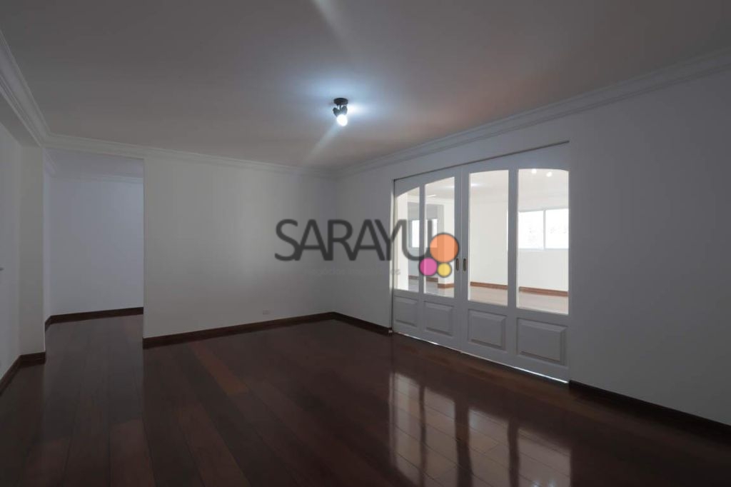 Apartamento Alto Padrão 240m² para Alugar no Itaim Bibi, SP