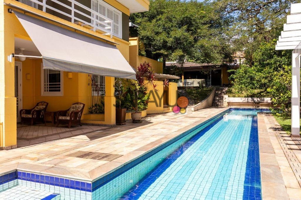 Casa de Alto em condomínio Padrão à Venda e Locação em Chácara Monte Alegre