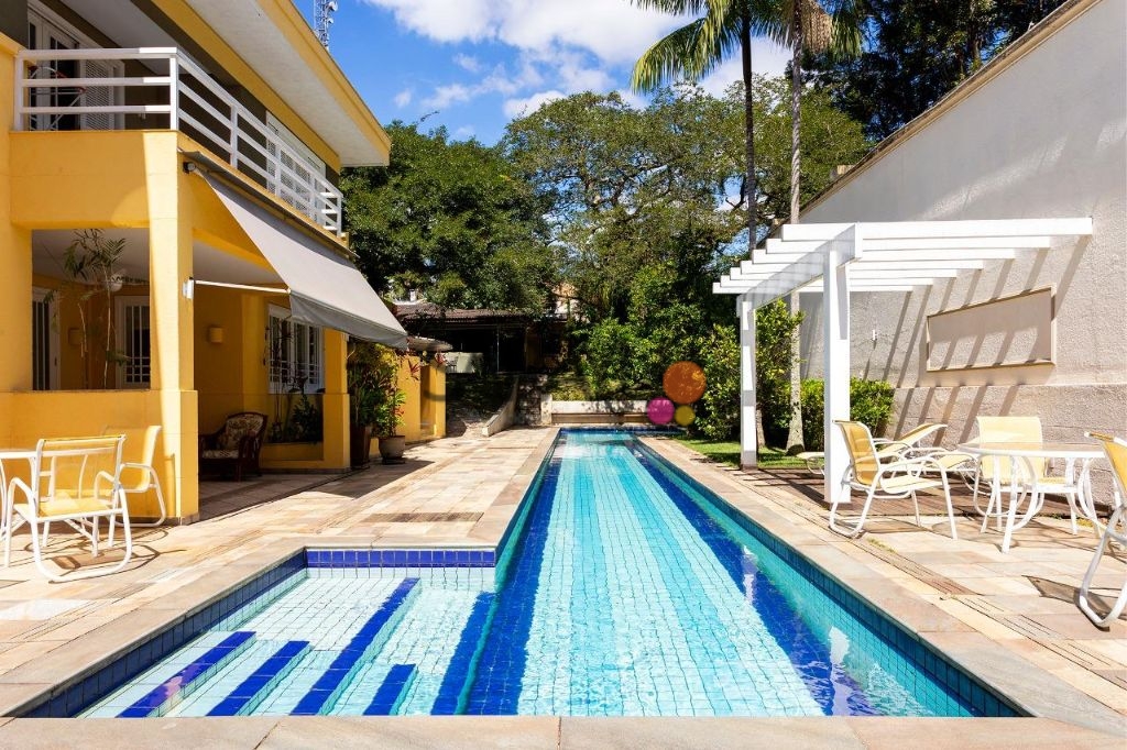 Casa de Alto em condomínio Padrão à Venda e Locação em Chácara Monte Alegre