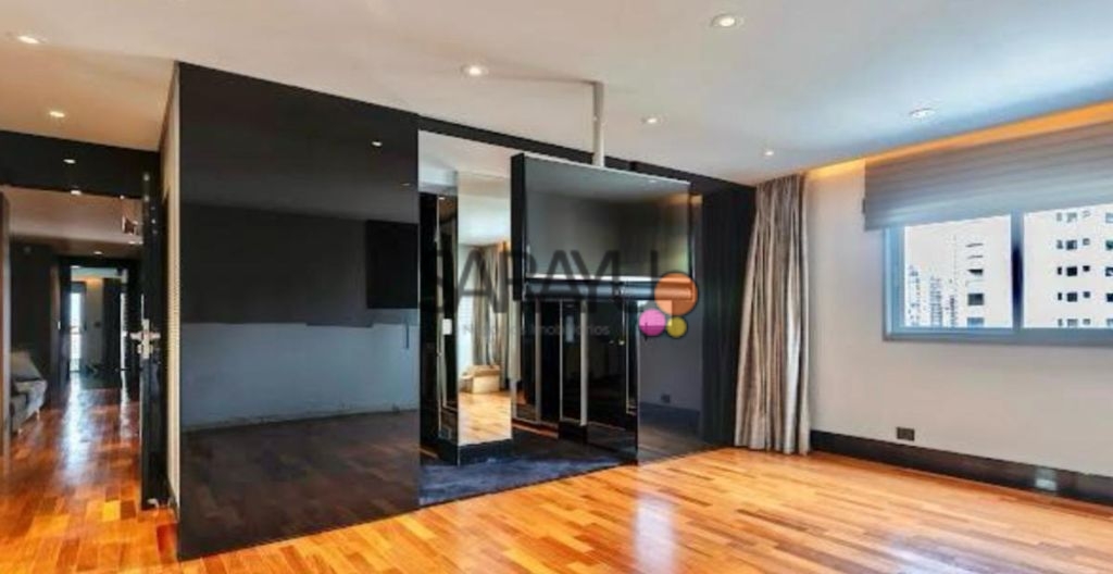 Apartamento Alto Padrão à Venda na Vila Uberabinha Moema, SP