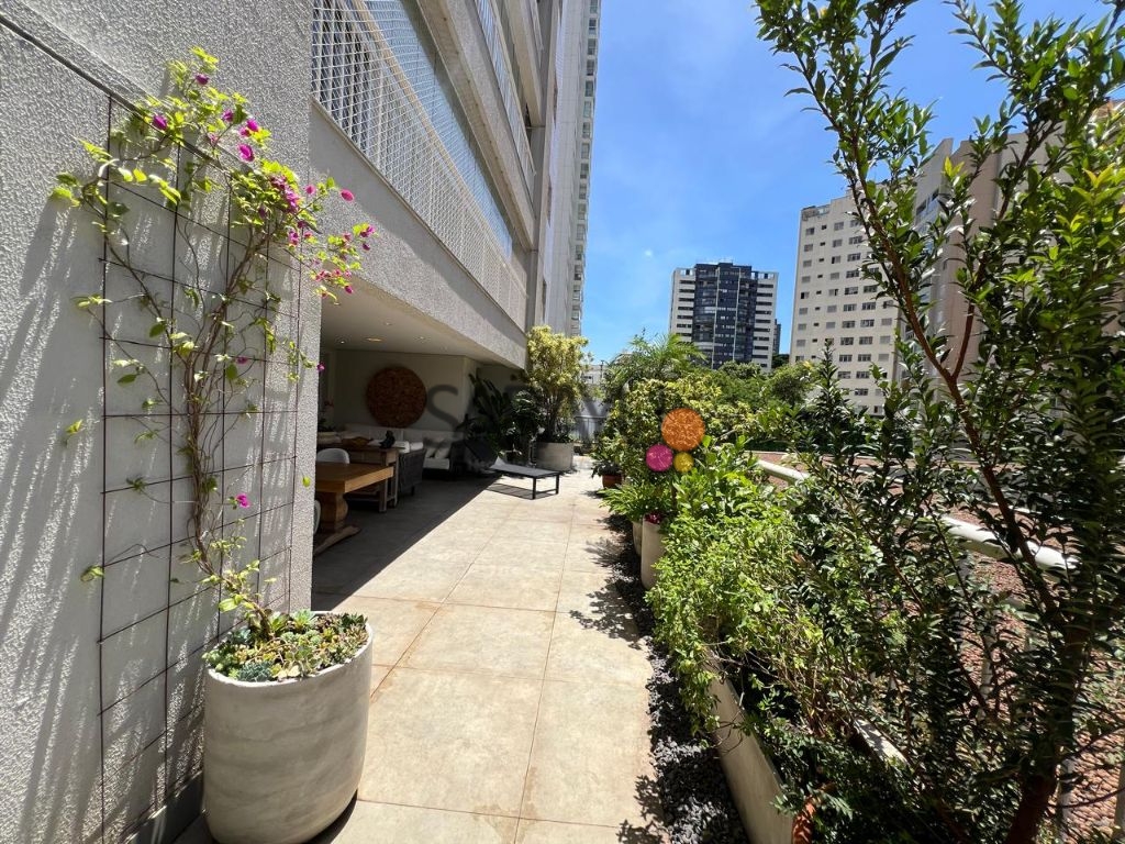Apartamento garden 220m² com 3 suítes na vila mascote