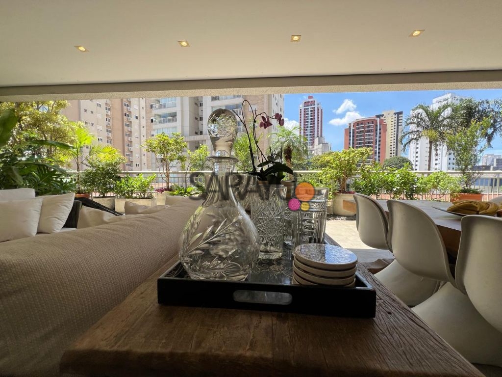 Apartamento garden 220m² com 3 suítes na vila mascote