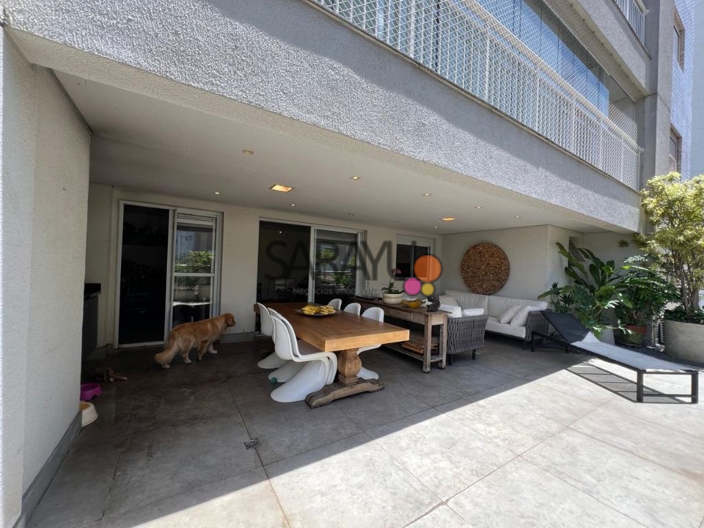 Apartamento garden 220m² com 3 suítes na vila mascote