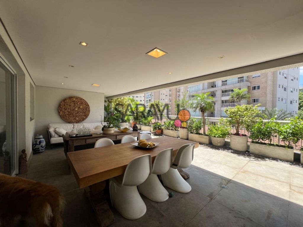 Apartamento garden 220m² com 3 suítes na vila mascote