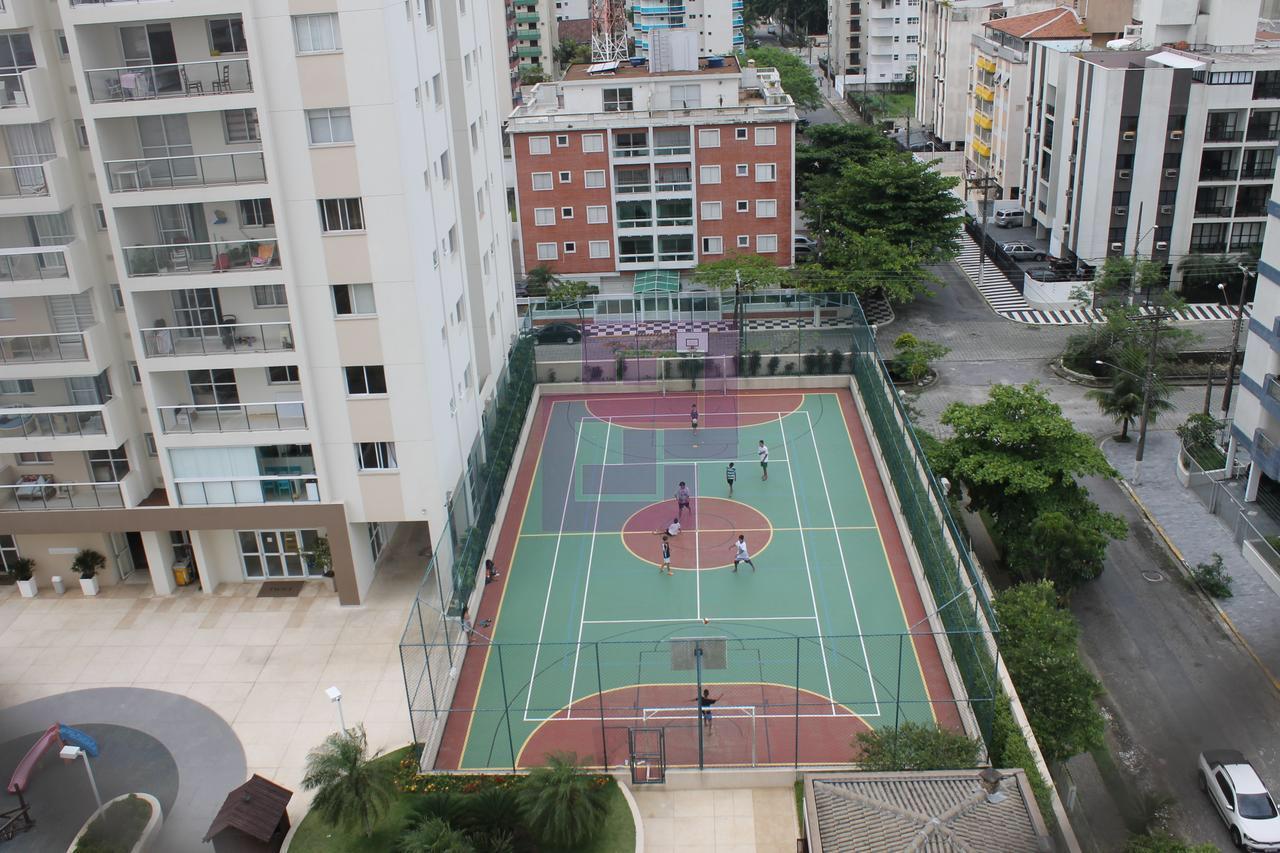 Astúrias com lazer de clube.