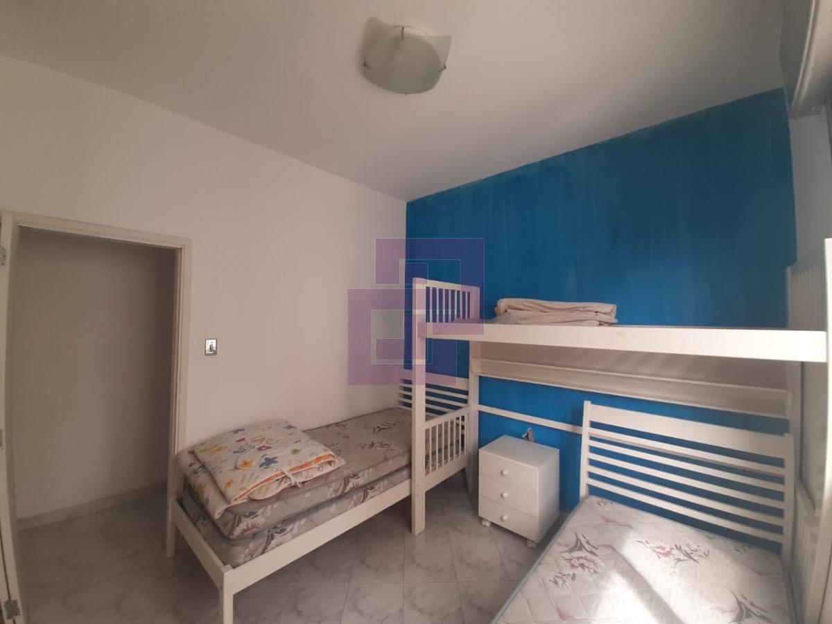 Pitangueiras, pé na areia. Próximo ao resturante Avelinos.