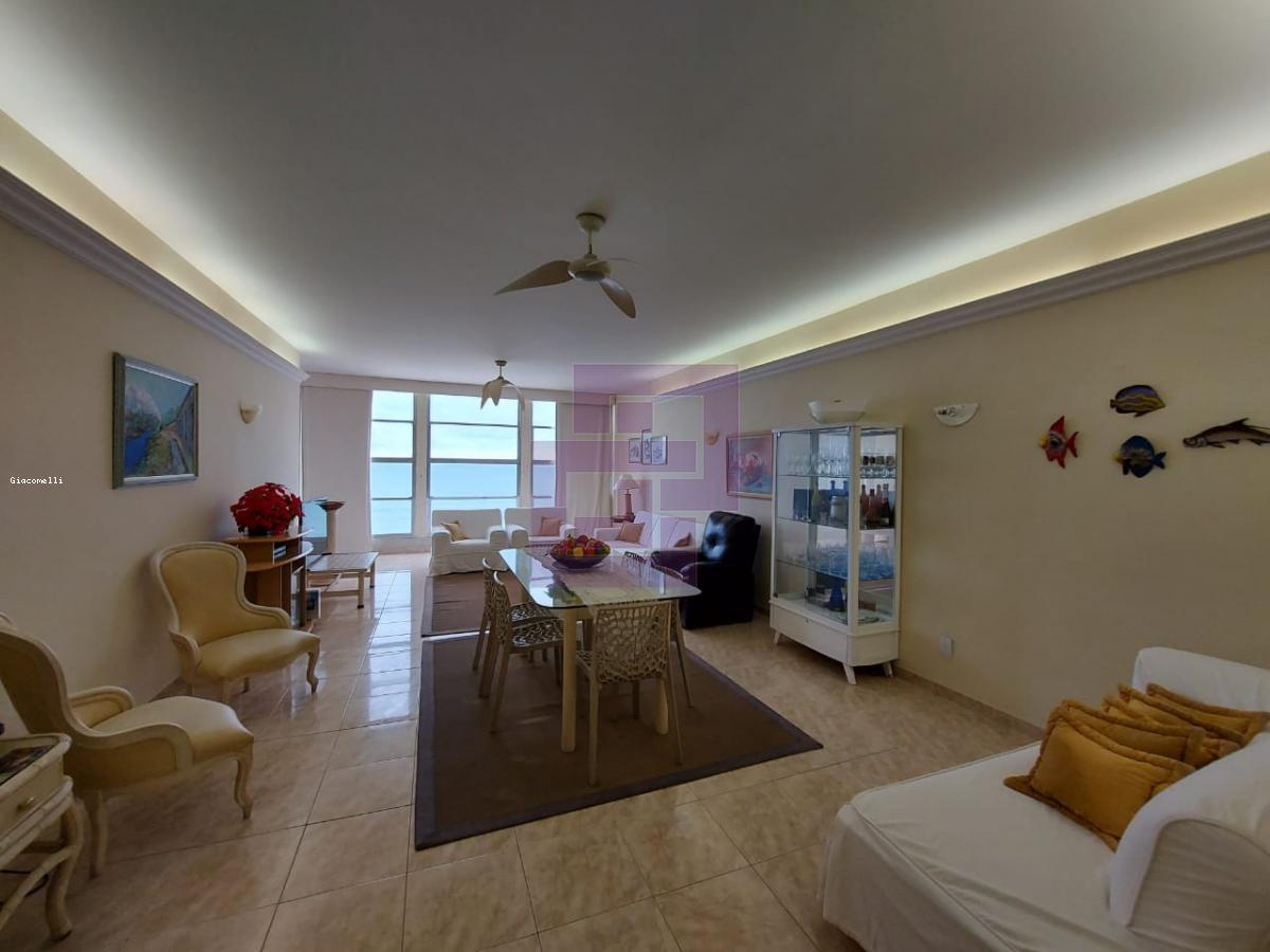 Apartamento para Venda em Guarujá / SP no bairro Pitangueiras
