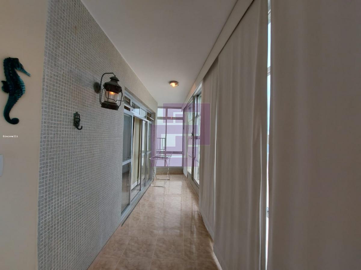Apartamento para Venda em Guarujá / SP no bairro Pitangueiras