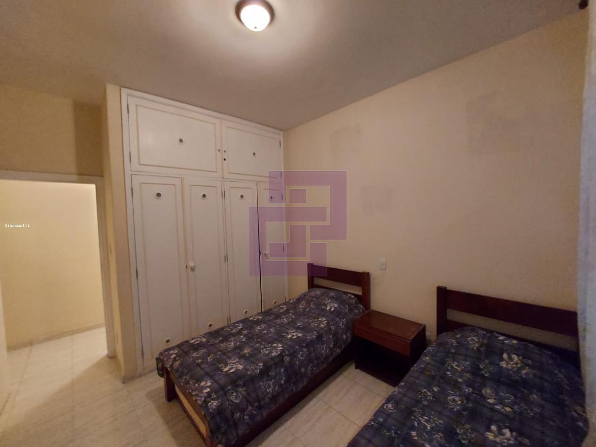Apartamento para Venda em Guarujá / SP no bairro Pitangueiras