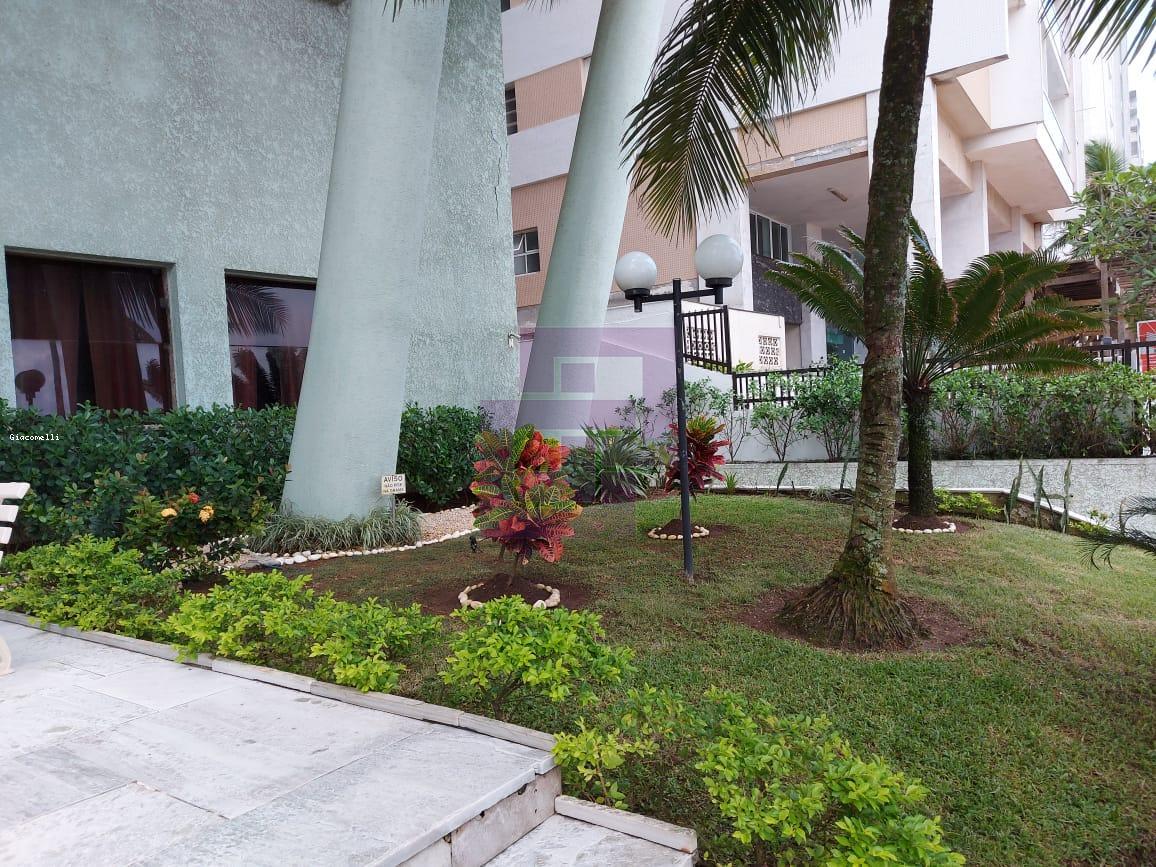Apartamento para Venda em Guarujá / SP no bairro Pitangueiras