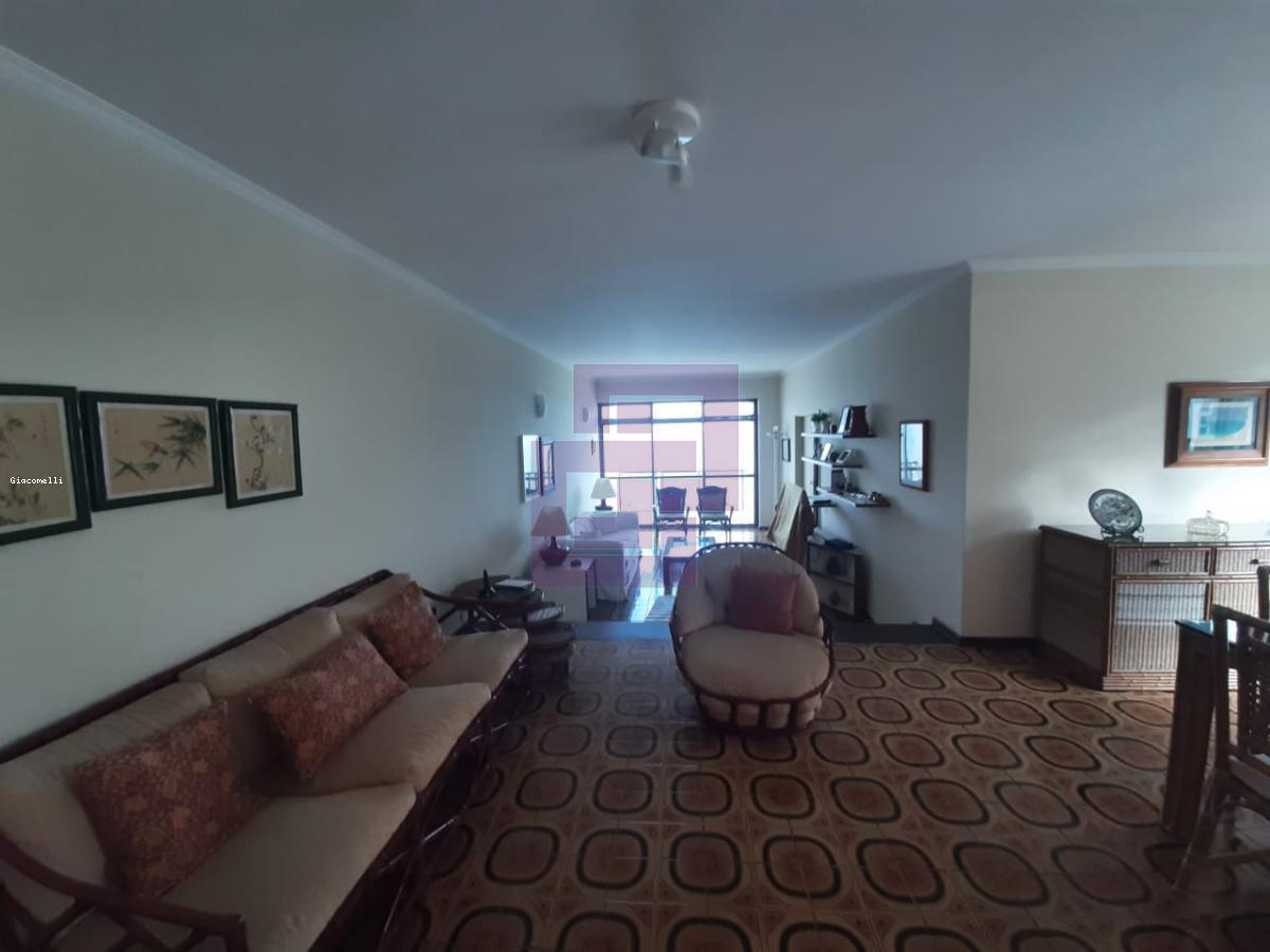 Apartamento para Venda em Guarujá / SP no bairro Pitangueiras