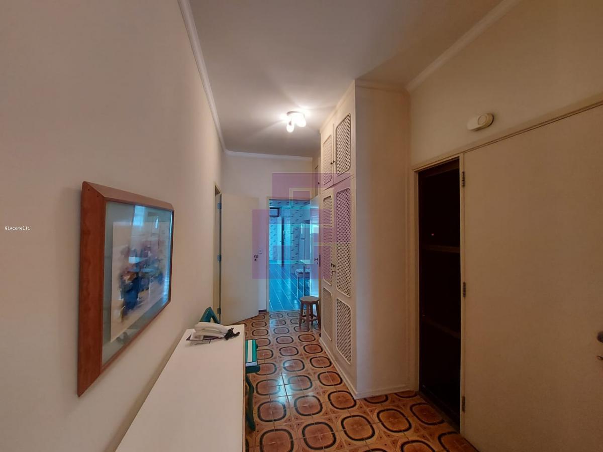 Apartamento para Venda em Guarujá / SP no bairro Pitangueiras