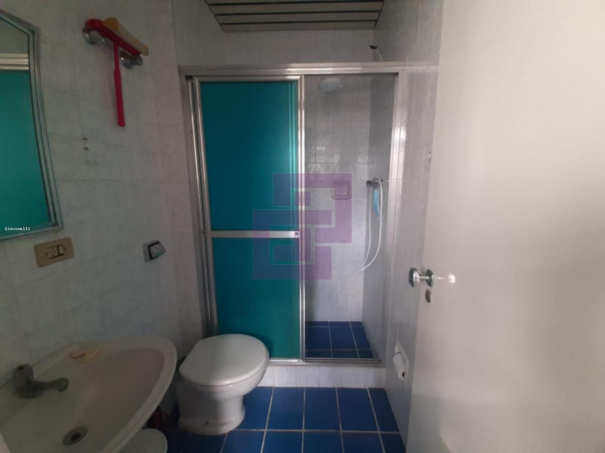 Apartamento para Venda em Guarujá / SP no bairro Pitangueiras